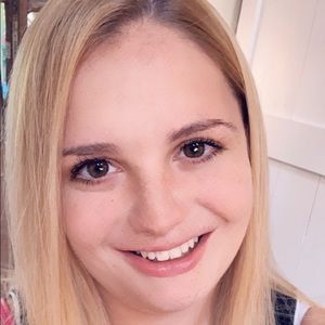 Meet your Posher, Michaela